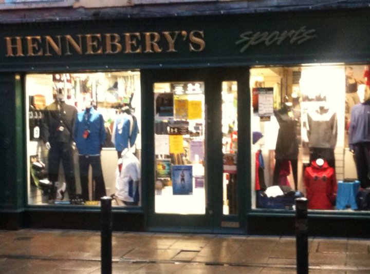 henneberysshopfront